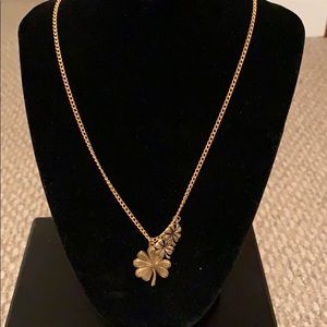Gold clover necklace